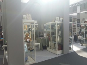 librairie autographes lepassepresent grand palais paris 2017 librairie autographes lepassepresent grand palais paris 2017
